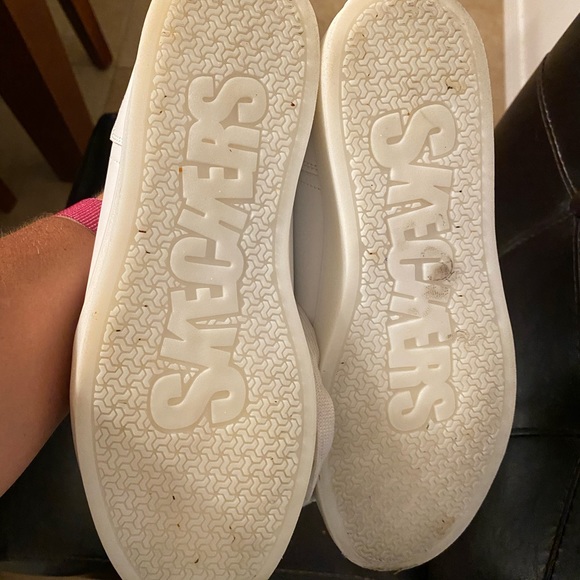 Skechers boys light up sneakers worn maybe 5 x’s - Picture 8 of 14